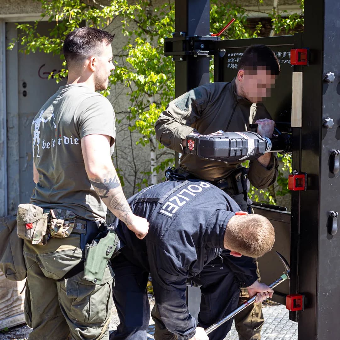 Mechanisches Breaching